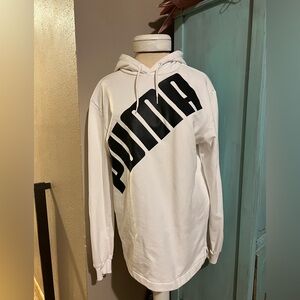 Puma Logo Crisp White Pullover Hoodie Sweatshirt Women’s Size Small